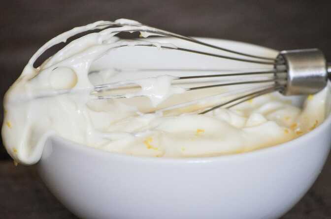 Fresh squeezed lemon cream cheese frosting....this is the mother of all frosting recipes! Seriously so good and perfectly tart and creamy.