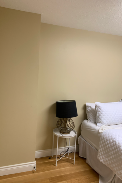 How to Clean Walls for a Room Refresh