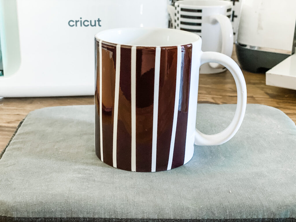 Striped mug DIY