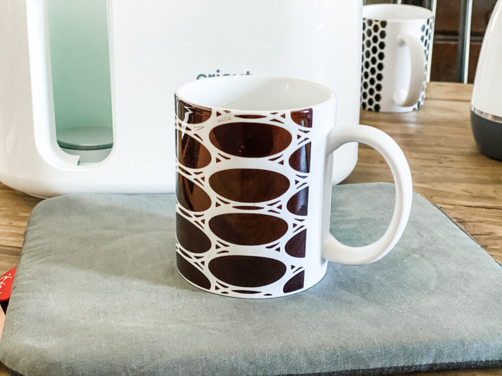 Patterned mug tutorial